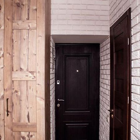 Apartment In The City Center In The House With Atlantes Oldenburg Bagian luar foto